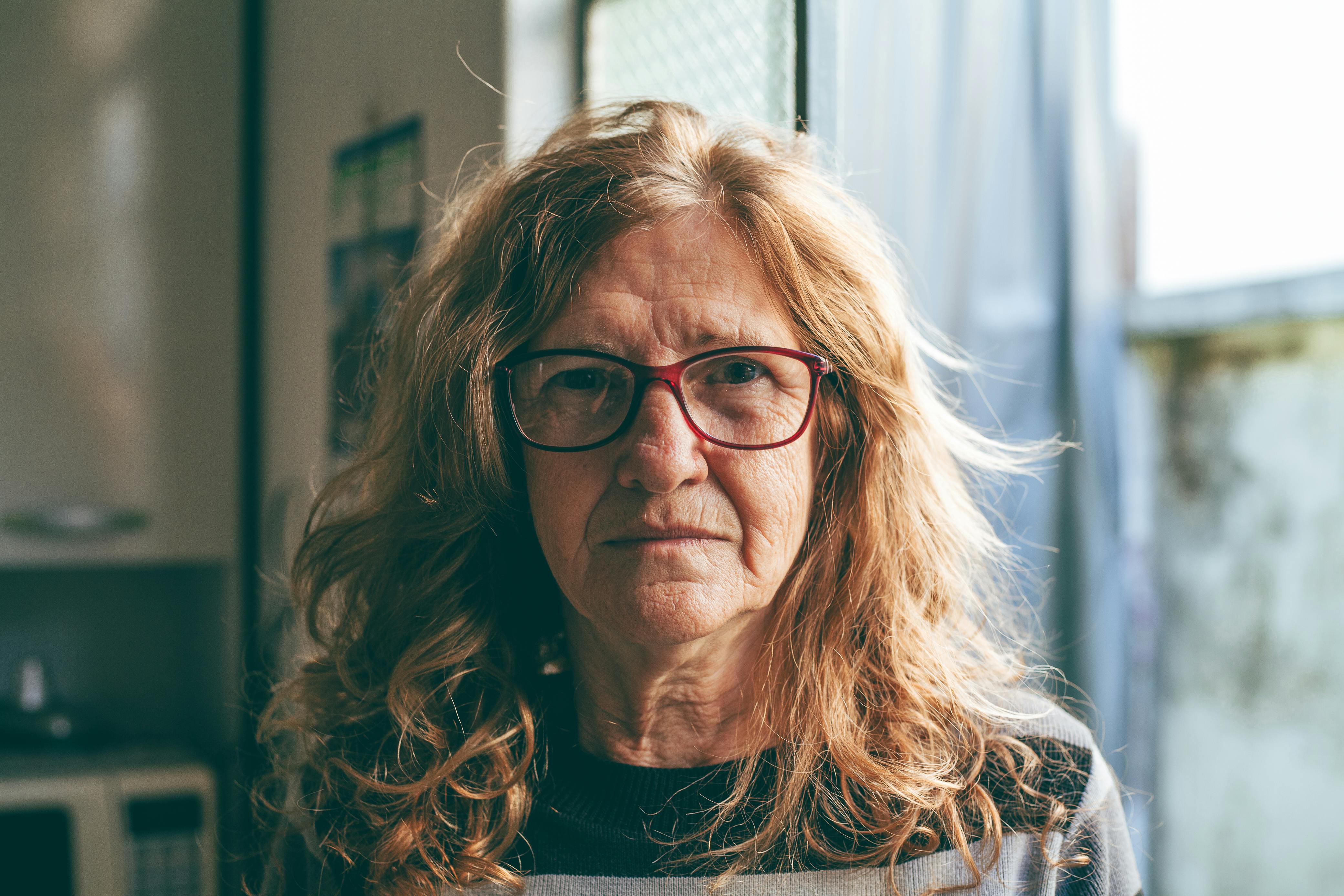 Z życia wzięte. "Mam 61 lat i synowa każe mi pracować": Twierdzi, iż pilnie potrzebują pieniędzy