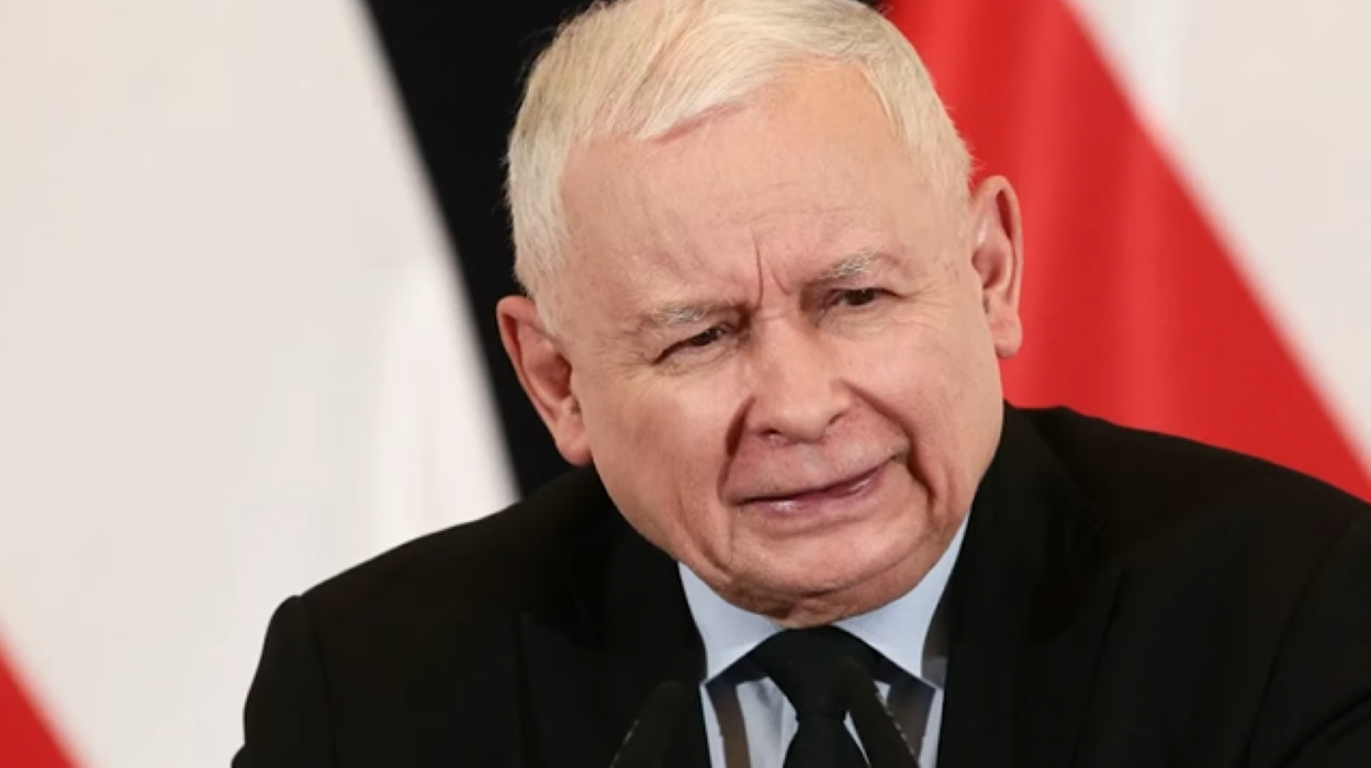 Jarosław Kaczyński przechodzi infekcję. W PiS atmosfera pełna napięcia