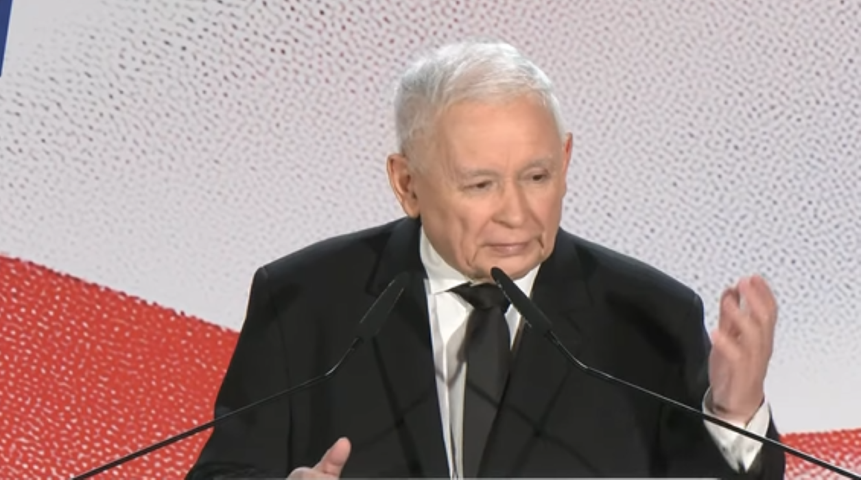 Zdjęcie spod domu Jarosława Kaczyńskiego mówi wszystko. Takiego widoku nikt się nie spodziewał