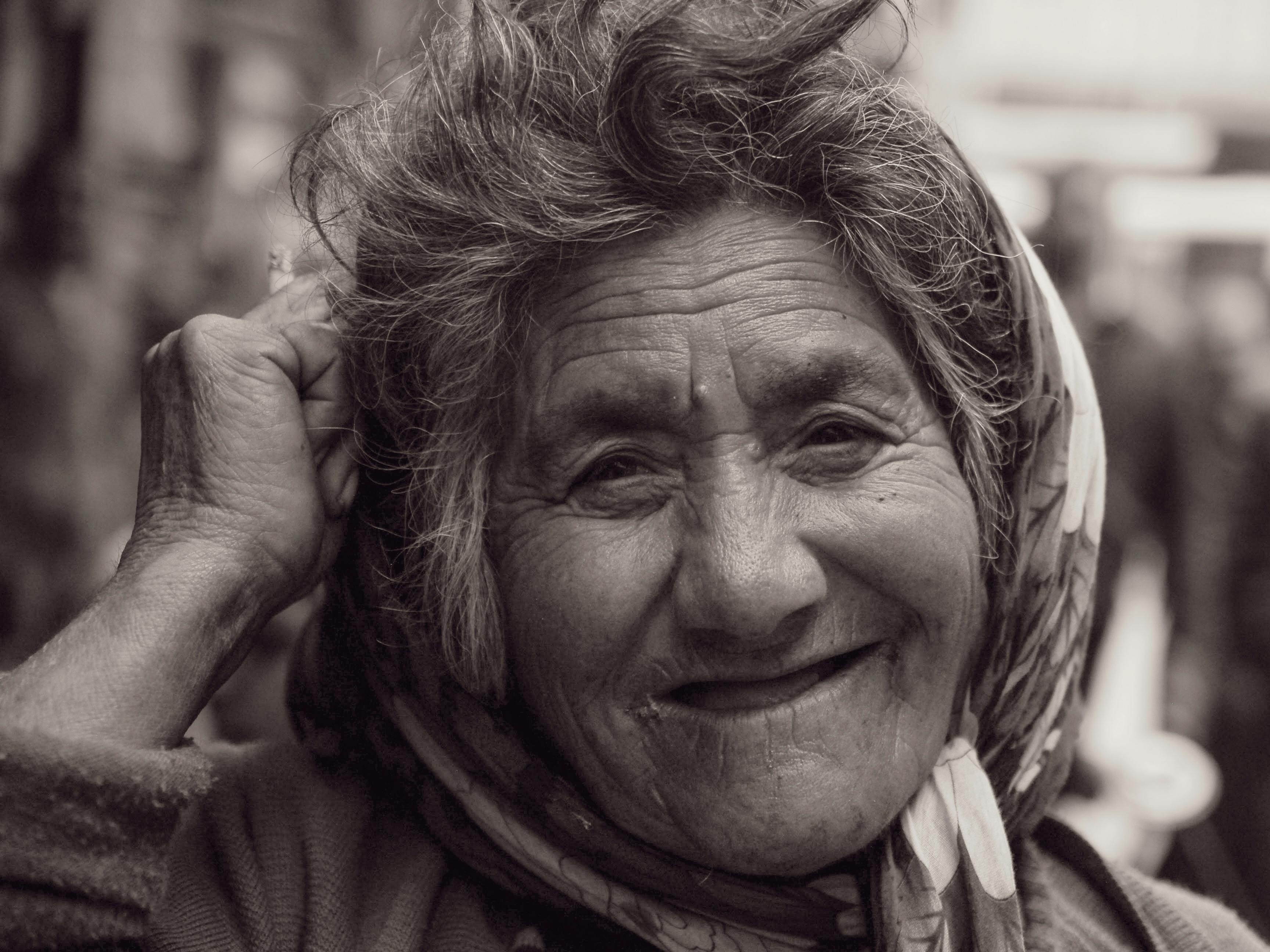 Z życia wzięte. "Moja teściowa poinformowała mnie, iż chora babcia zamieszka z nami": Chciała uprzykrzyć nam życie