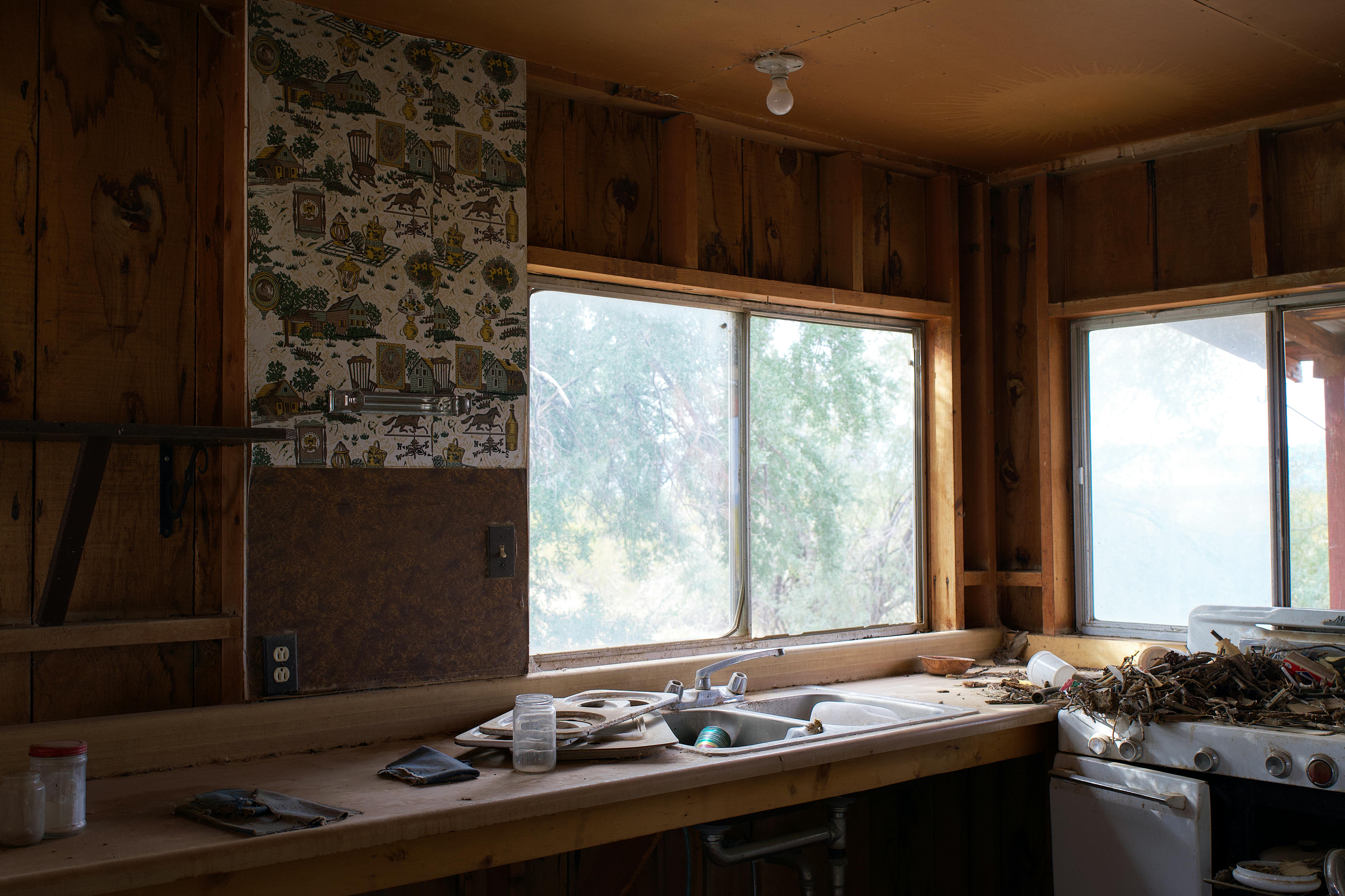 Z życia wzięte. "Dałam synowi tydzień na wprowadzenie porządku w mieszkaniu": jeżeli nic się nie zmieni, będą musieli się wyprowadzić