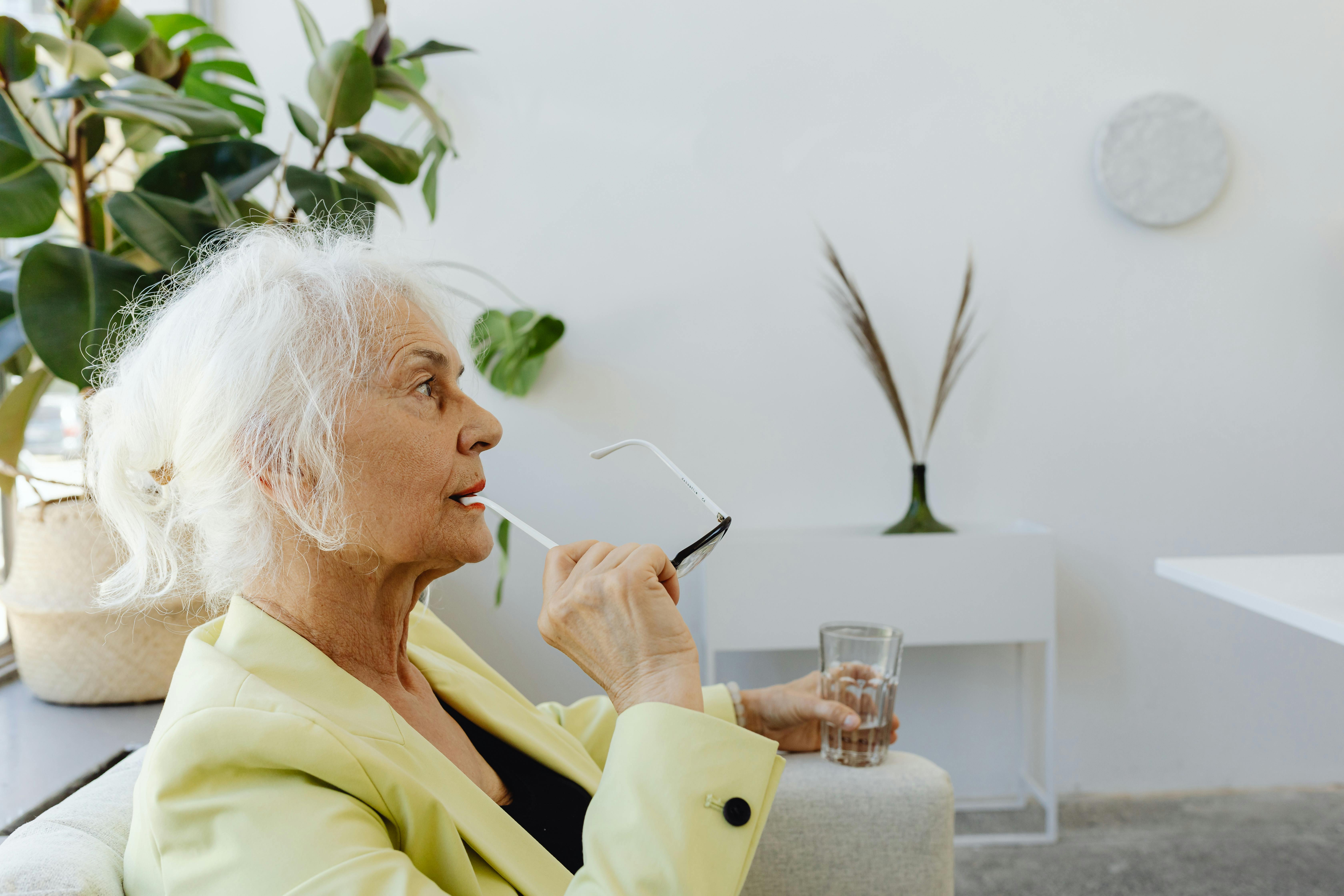 Z życia wzięte. "Planowałam przepisać mieszkanie córce kuzyna, bo nie mam własnych dzieci": Prawda o niej odebrała mi wszelkie złudzenia
