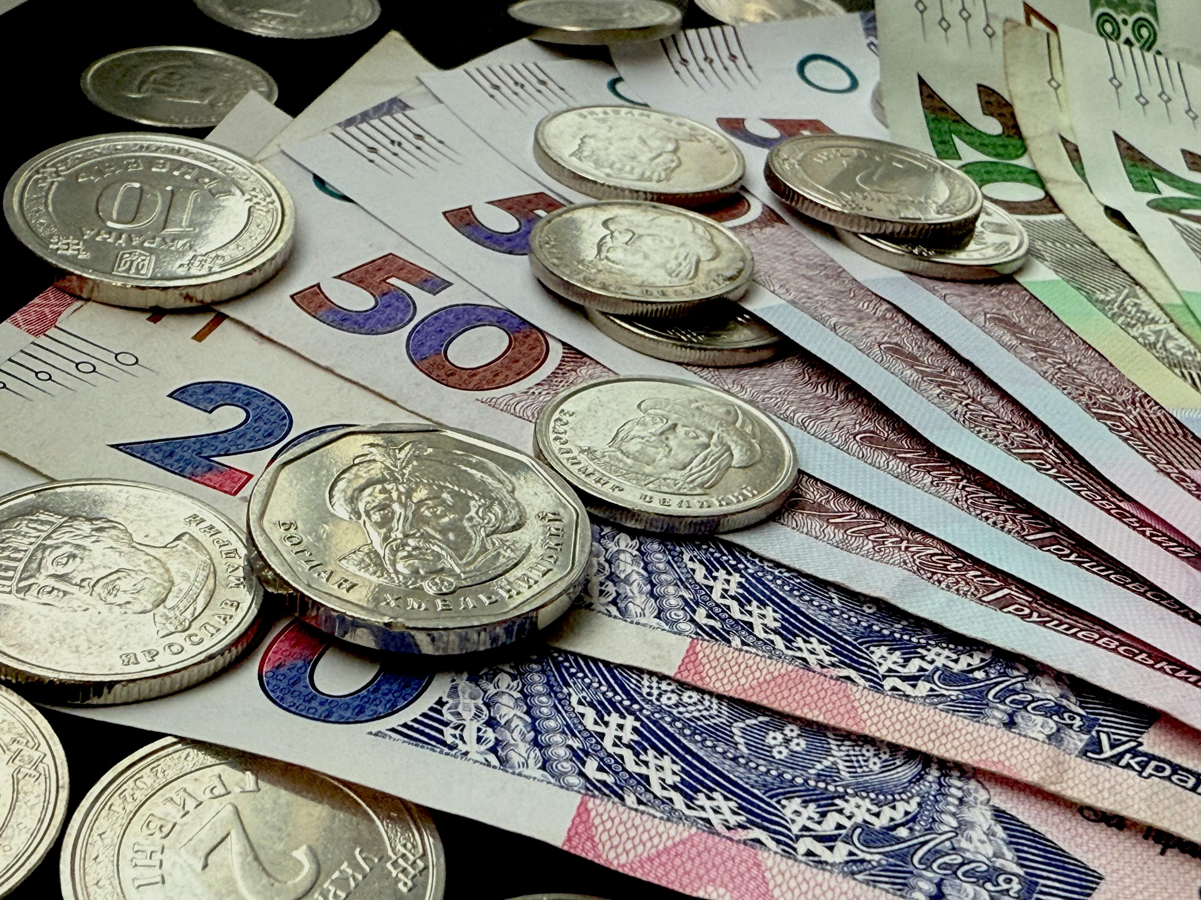 Te roczniki mogą dostać wcześniejszą emeryturę z ZUS. Sam wiek jednak nie wystarczy