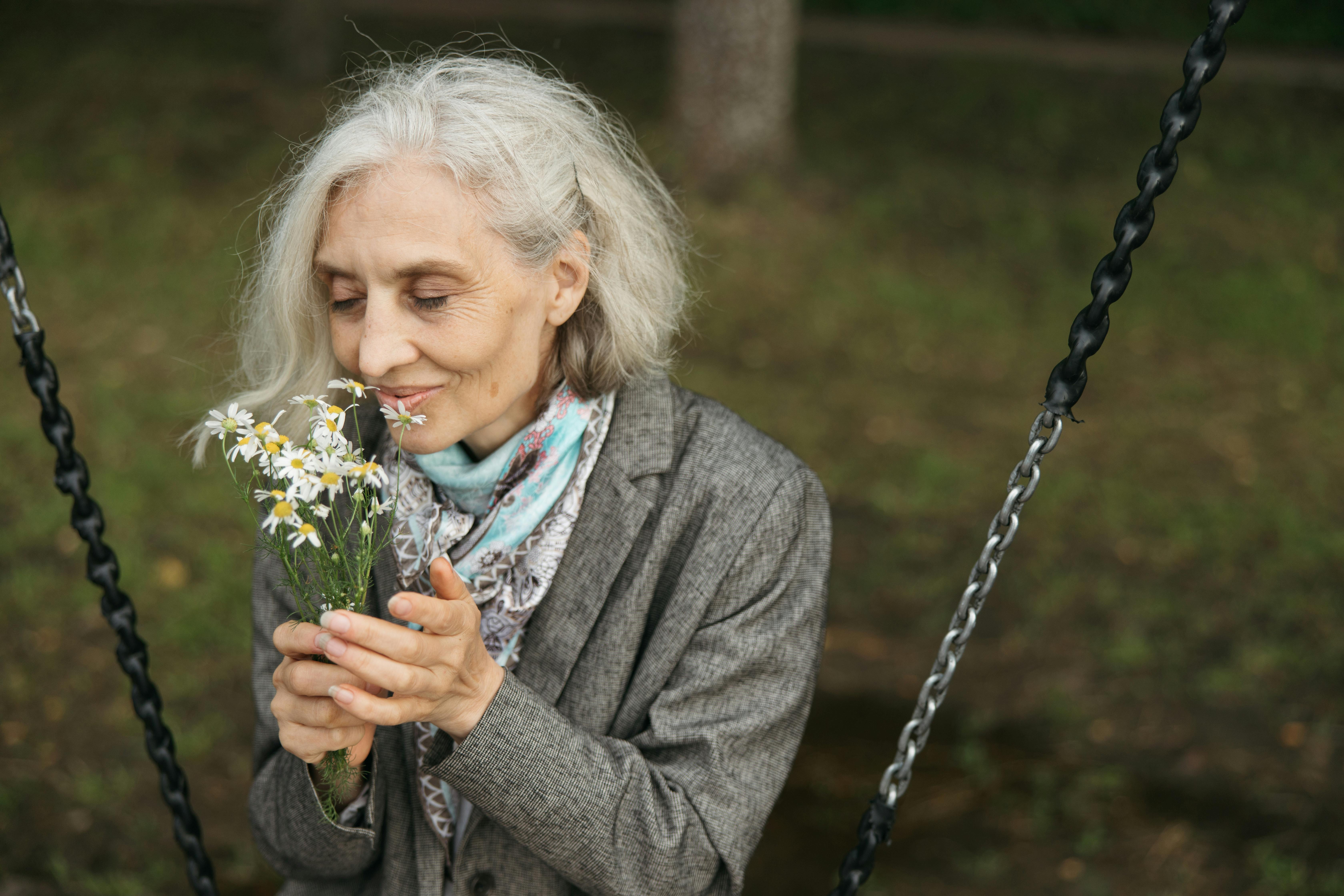 Z życia wzięte. "Mam 70 lat, a mąż po 50 latach małżeństwa zażądał rozwodu": Jednym zdaniem zburzył całe moje życie