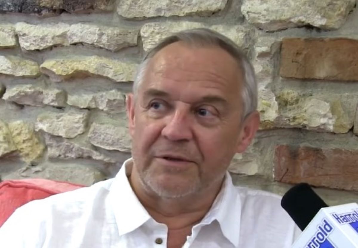Marek Kondrat znów w centrum uwagi. Najpierw „Lalka”, teraz to