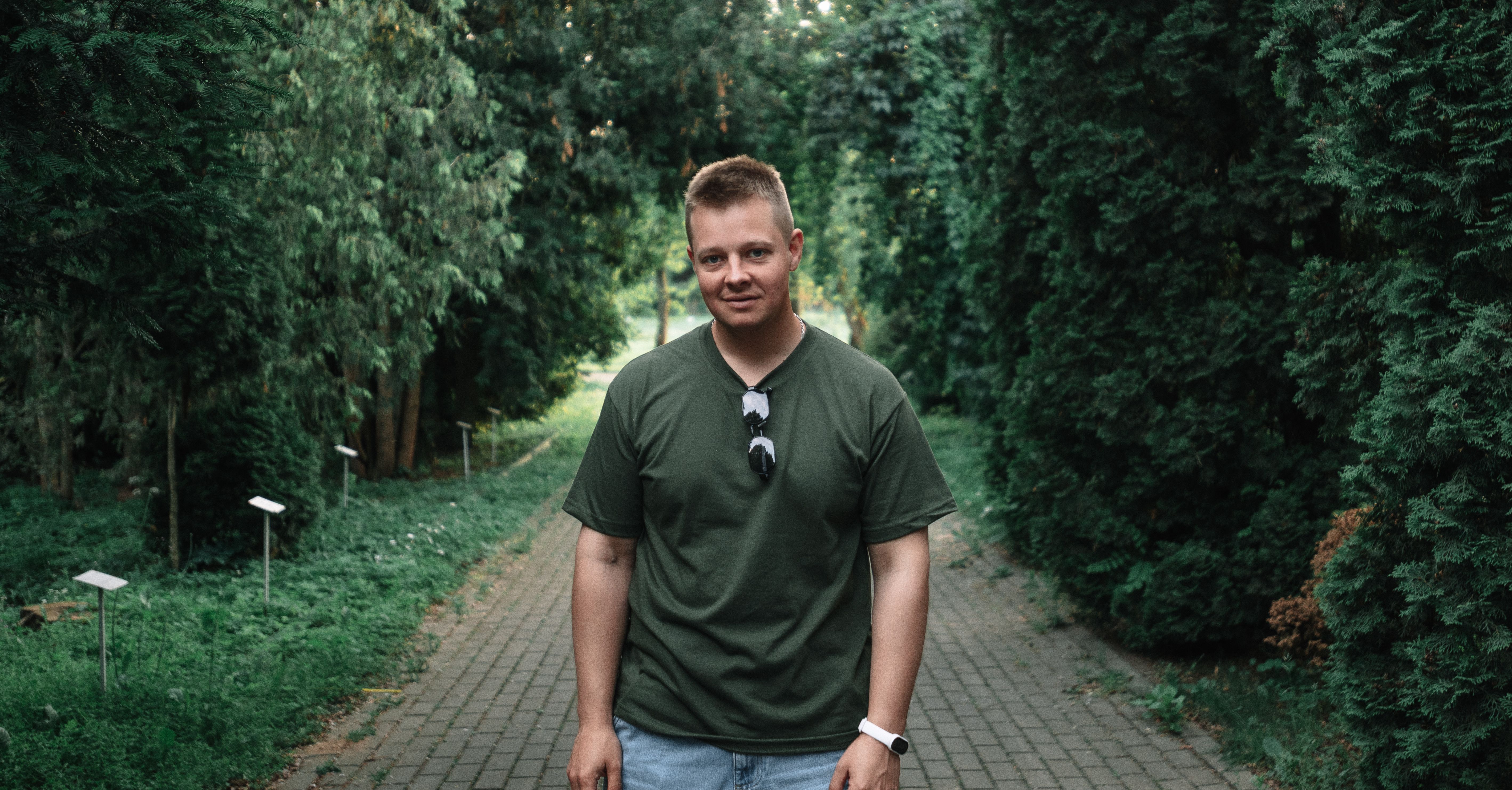 Z życia wzięte. "Harowałem za granicą, żeby zbudować nam dom": Dopiero po powrocie odkryłem, iż moje miejsce zajął brat