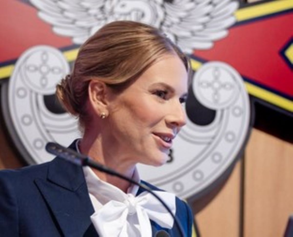 Marta Nawrocka pojawiła się w Turcji. Ekspertka odczytała ukryty przekaz