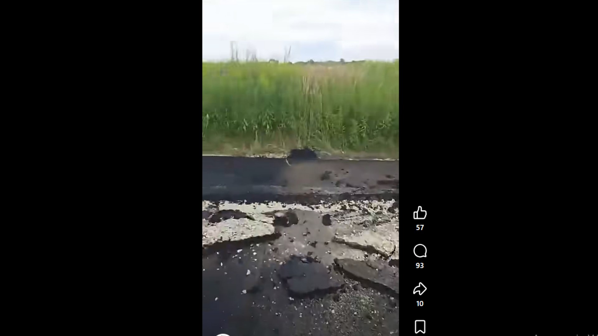 Rolnik zaorał świeży asfalt w Gliwicach. Policji powiedział, dlaczego to zrobił