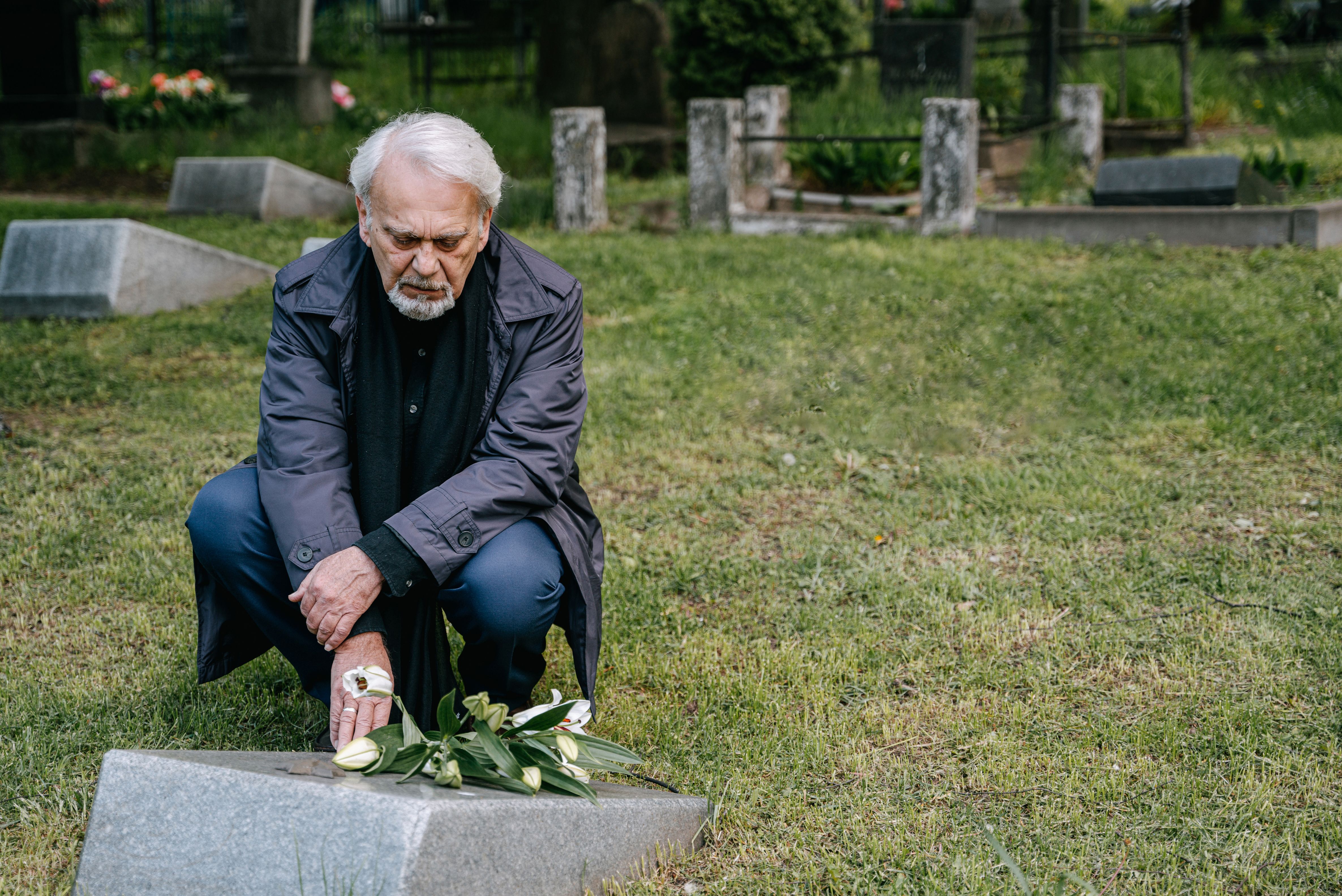 Z życia wzięte. "Po odejściu żony nie potrafiłem znieść pustki": Dwa miesiące później poznałem kobietę, a dzieci przestały ze mną rozmawiać